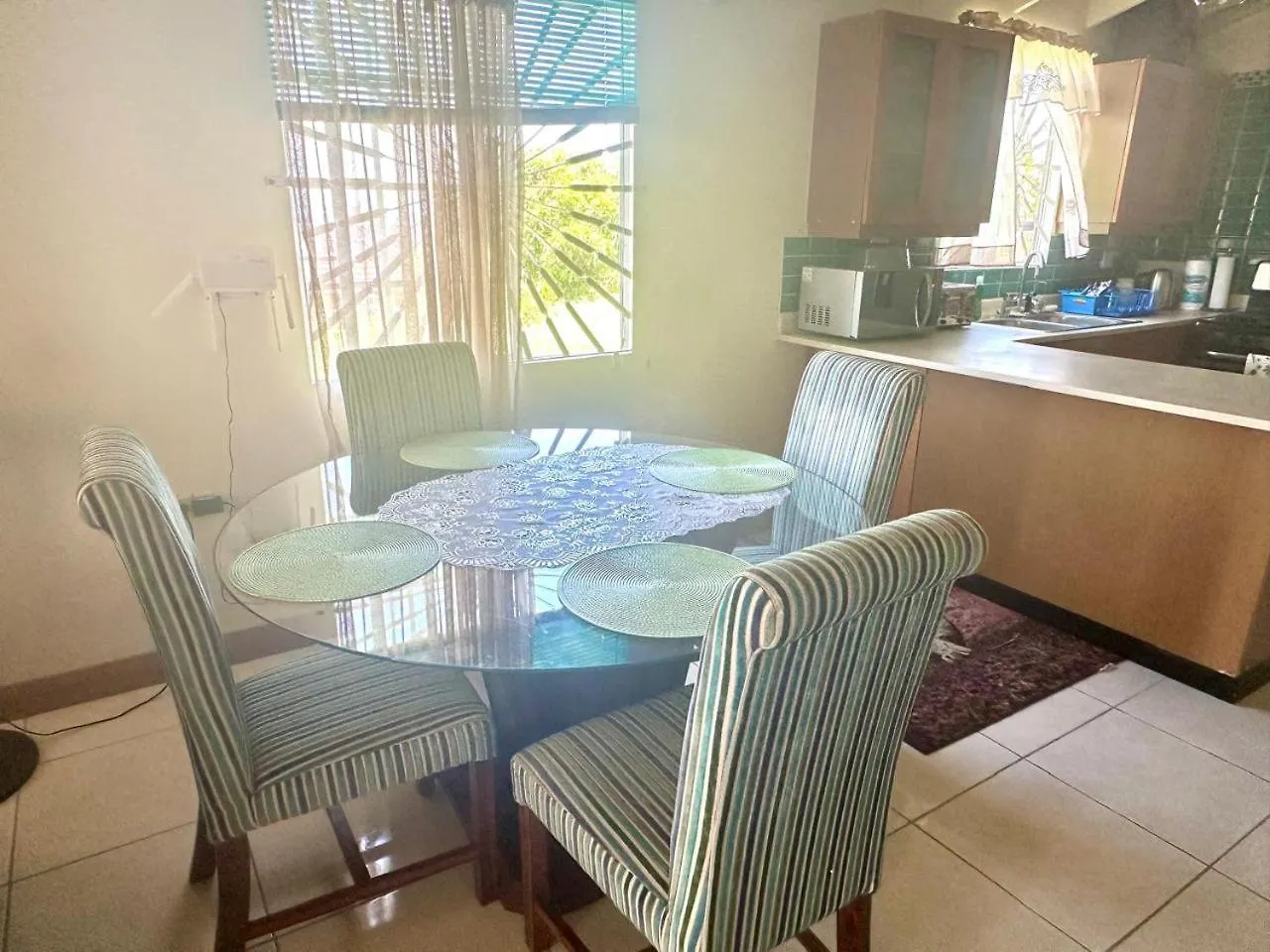 בית נופש פאלמאות' Spring Top Cottage ג'מייקה